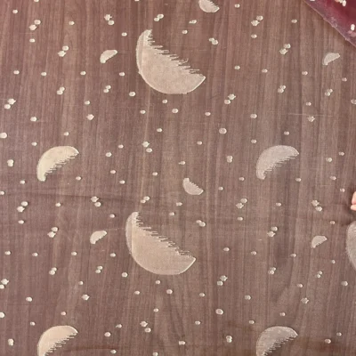 Tende organza con luna e stelle in oro - var rossa (2)