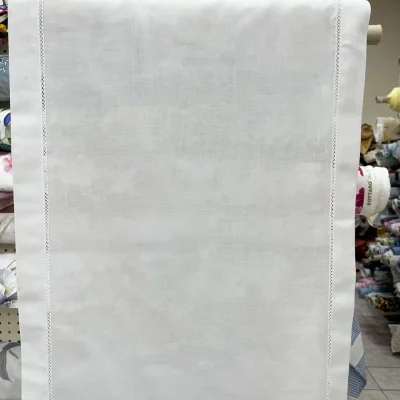 Tendina effetto lino rifinito a crochet 1