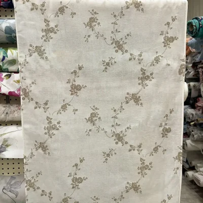 Tessuto per tende a vetro con motivo floreale 2