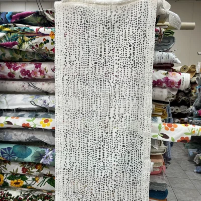 Tendina moderna in devorè 1