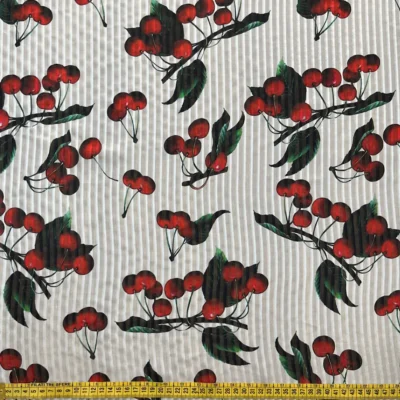 Scampoli di voile jacquard rigato stampa ciliegie 3