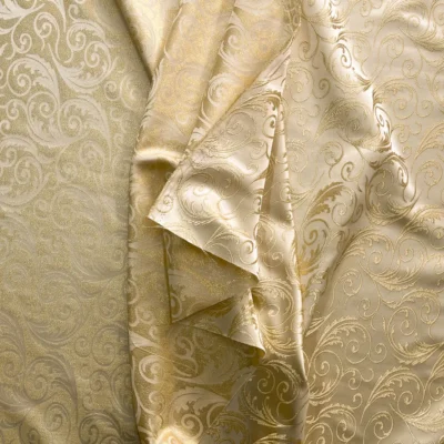 Tessuto multiuso damascato dorato in lam&egrave; (3)