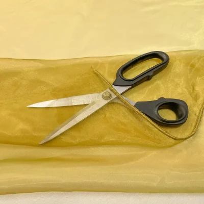 tessuto per tende organza liscia oro verde acido cangiante al metraggio (2)