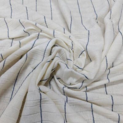 Tessuto in 100% Cotone colore panna con riga blu - Alt.180 cm