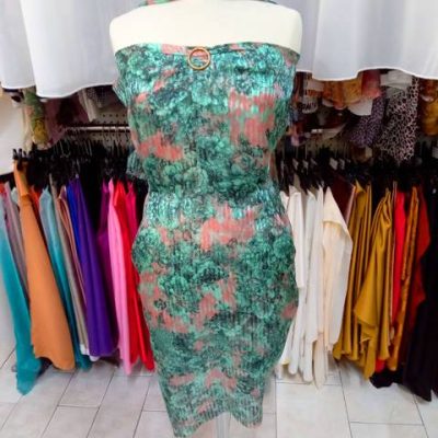 Seta con fantasia floreale in contrasto 150 cm