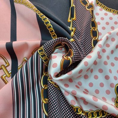 Scampolo made in Italy pannello rosa nero e oro 85x145 cm