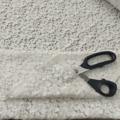 Tulle ricamato con pizzo floreale bianco naturale 1