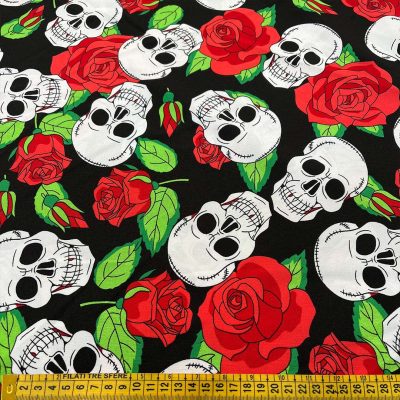Tessuto teschi e rose multicolor 2