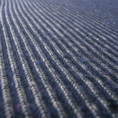 Jersey di cotone fantasia a righe bianche - blu