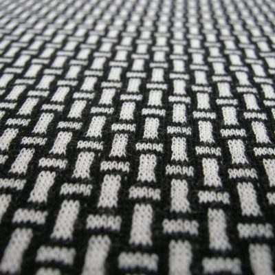 Jersey di cotone fantasia geometrica - bianco e nero