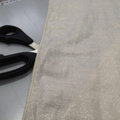 Misto lino con filamenti oro - panna Alt.330 cm