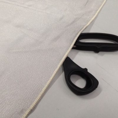 Tendaggio argentato brillante - grigio Alt.335 cm