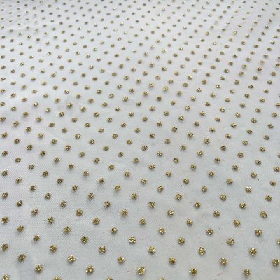Tulle bianco con pois dorati 3