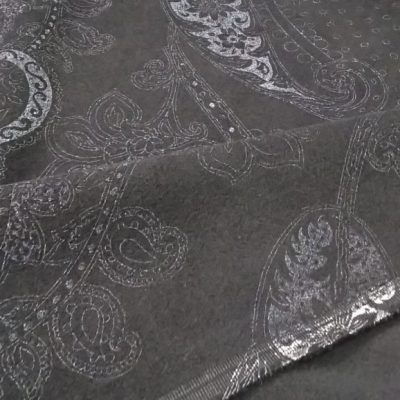 Tessuto in misto lana a fantasia damascato - nero