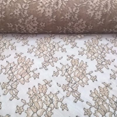 Tessuto in pizzo a rete fantasia a fiori - tortora 1