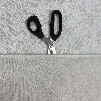 Tessuto da arredamento in puro cotone stile shabby floreale colore ecr&ugrave; 3