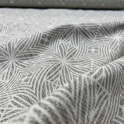 Tessuto con fantasia greca oro blu 2