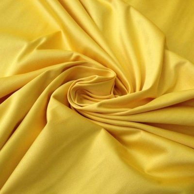 Tessuto in cotone semilucido elegante - giallo