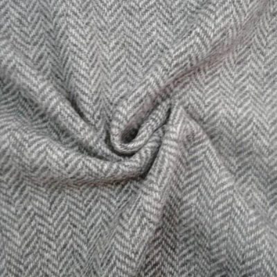 Tessuto per abiti lana spinato - bianco e grigio