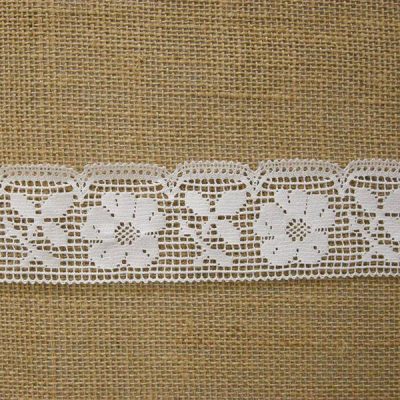 Balza di pizzo motivo floreale - bianco