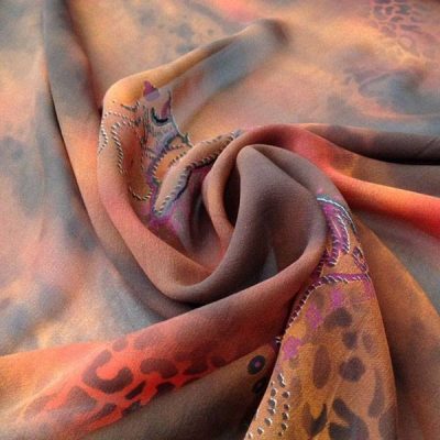 Tessuto seta motivo orientale e colori sfumati - arancione e marrone