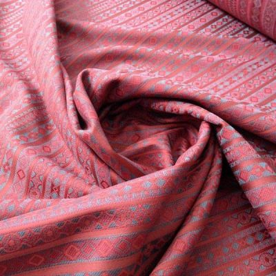 Tessuto arredo in cotone motivo damascato geometrico - rosso