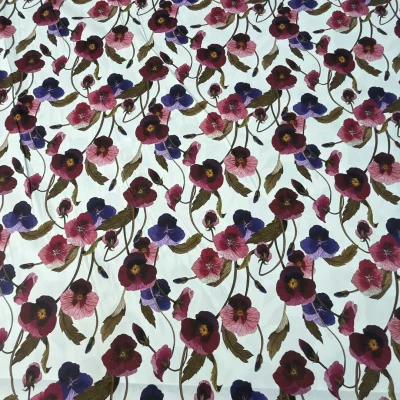 Tessuto da arredo idrorepellente a fantasia floreale 5