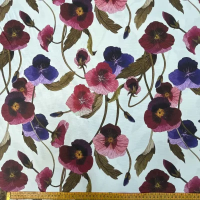 Tessuto da arredo idrorepellente a fantasia floreale 2