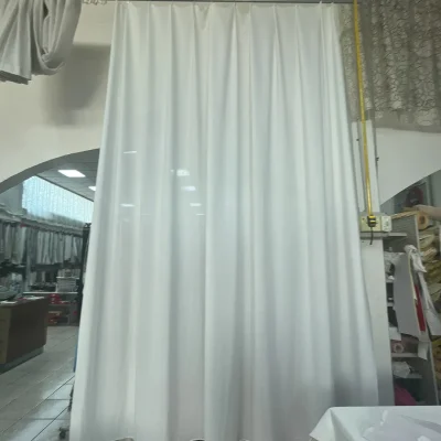 Tessuto per tenda bianco con sfumature lilla 4