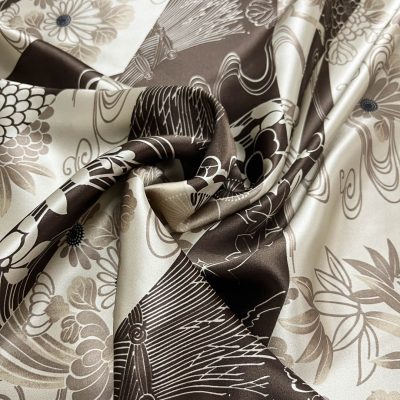 Raso di pura seta alta moda con fantasia geometrica e floreale 3