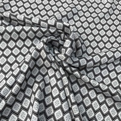 Raso di seta made in italy fantasia geometrica bianca nera 4