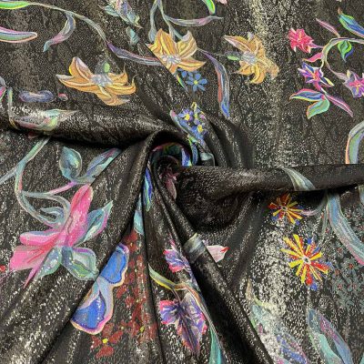 Seta alta moda fantasia floreale con lurex oro argento con sfondo nero 6