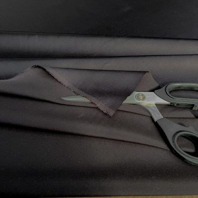 Raso di pura seta made in italy elasticizzato marrone notte 3