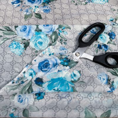 Scampolo firmato in chiffon di pura seta a fantasia floreale