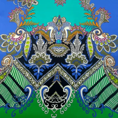 Scampolo di tessuto in raso di seta fantasia esotica 6