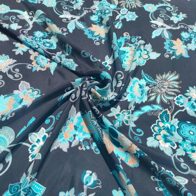 Scampolo alta moda stile floreale in raso leggero di pura seta made in italy 2