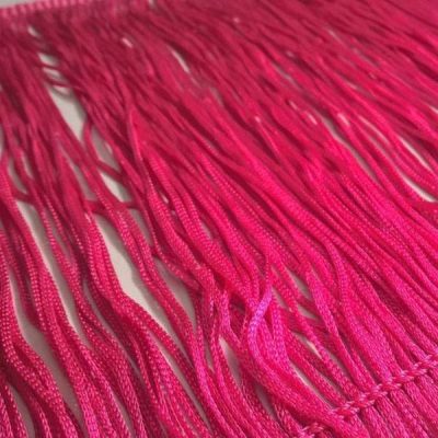 Frangia per abiti passamaneria rosa fucsia dettaglio 3