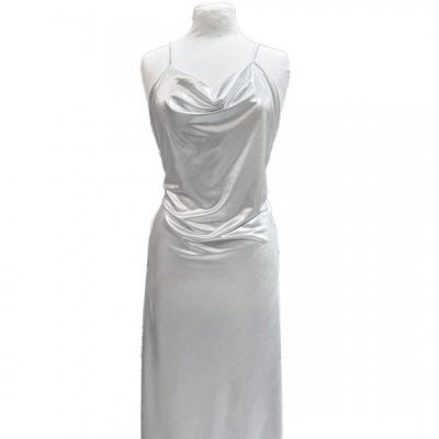 Maglina bielastica leggera color argento mannequin 4