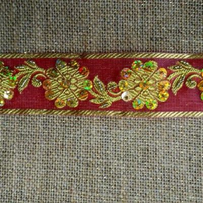 Nastro con paillettes e decorazioni floreali in stile liberty rosso e oro 3