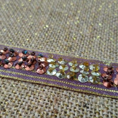 Nastro in stile Art Dec&ograve; con paillettes oro e rame bronzo 1