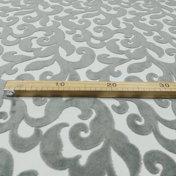 Prezioso tessuto damascato - bianco/grigio - Alt.145 cm - immagine 4