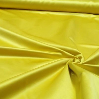 Raso luminoso per arredamento in tinta unita oro 1