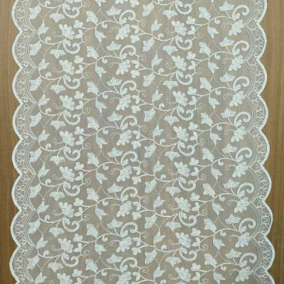 Tessuto per tende a vetro avorio in tulle ricamato bianco 2