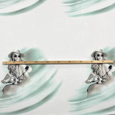 Tessuto Abbigliamento Moderno fantasia donna viaggiatrice 1