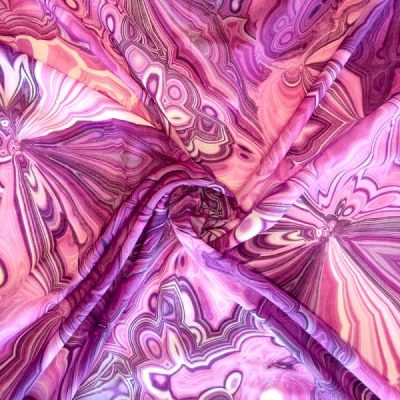 Cotone in fantasia astratta dai toni viola - 3 Varianti Alt.150cm