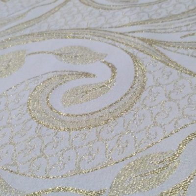 Tessuto arredamento motivo damascato panna e oro 3