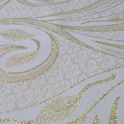 Tessuto arredamento motivo damascato panna e oro 4