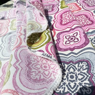 Tessuto d'arredo con fantasie arabesche multicolor 2