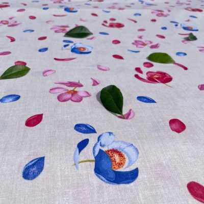 Tessuto d'arredo esplosione floreale blu e magenta 2