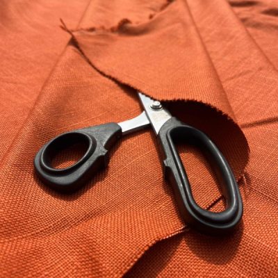 Tessuto d'arredo misto lino cotone arancione intenso 2